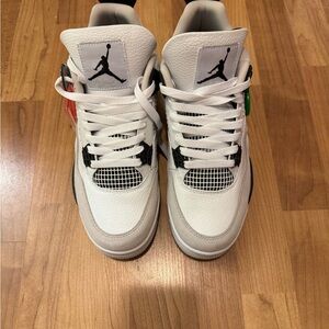 Jordan Retro 4 Military Black